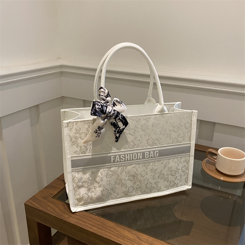 Women Bags On Sale - Sac fourre-tout de luxe élégant pour