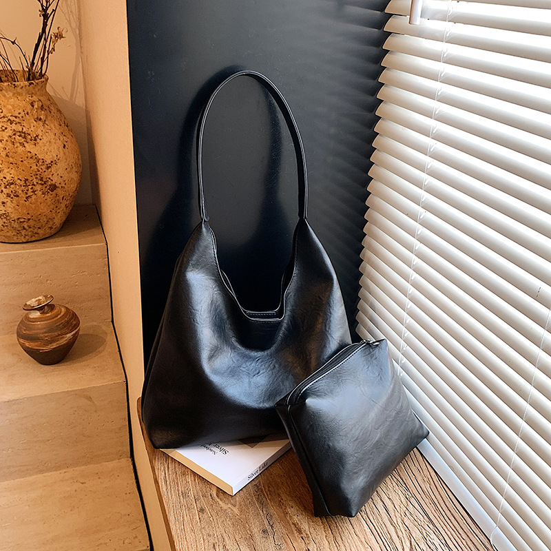 Women Bags 2026 Trends - Sac fourre-tout rétro simple et spacieux